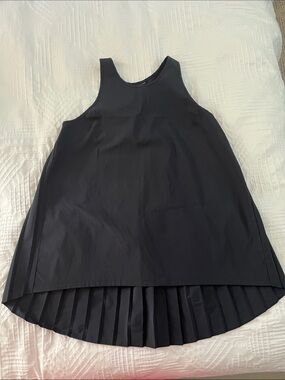 Athleta Black Pleated-Back Tank Top